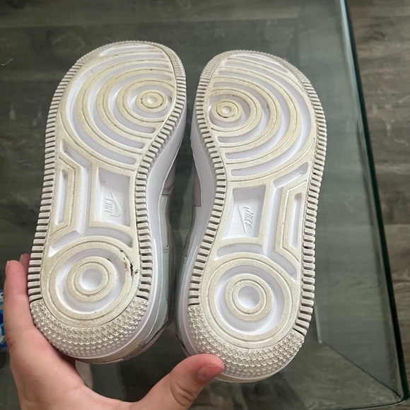 Nike Air Force One - Picture 6 of 7